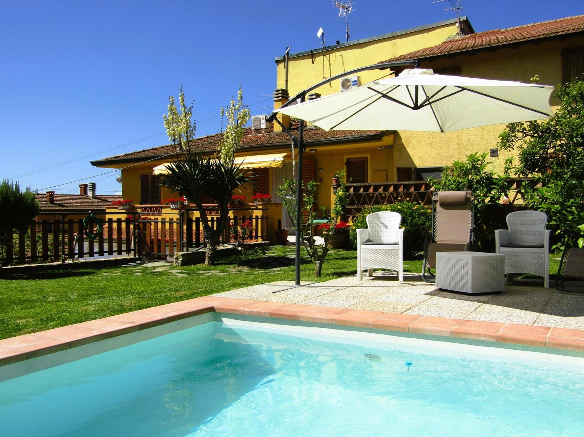Вилла Casina Di Desiree E Aurora Corsanico-Bargecchia Экстерьер фото